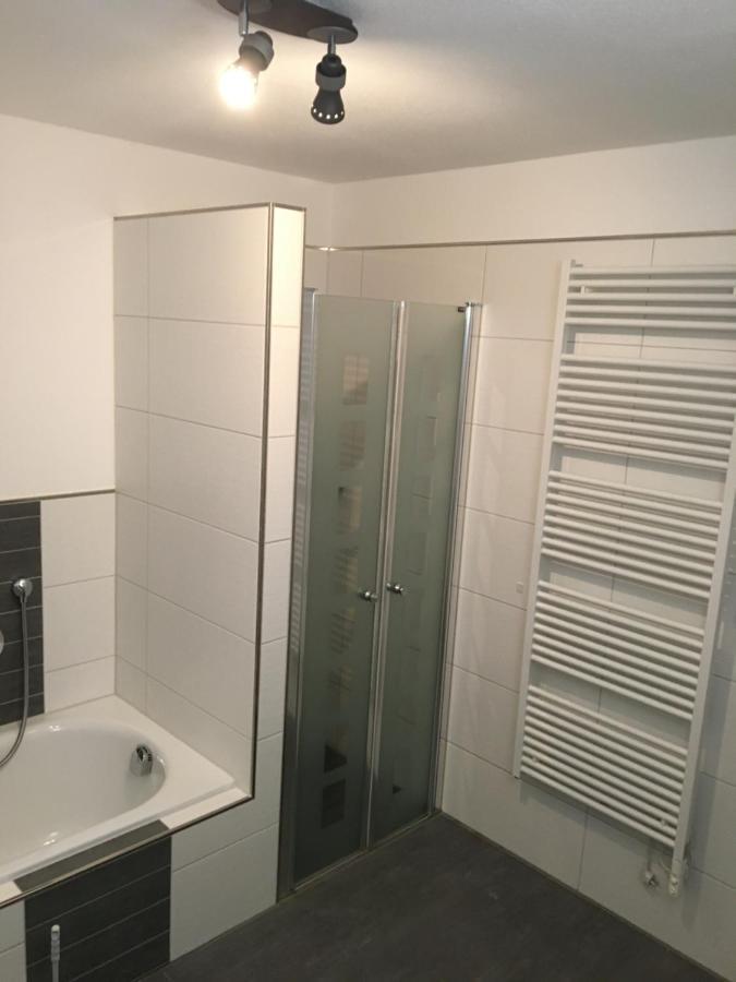 Neuried  Peter'S Ferienwohnung Im Souterrain מראה חיצוני תמונה